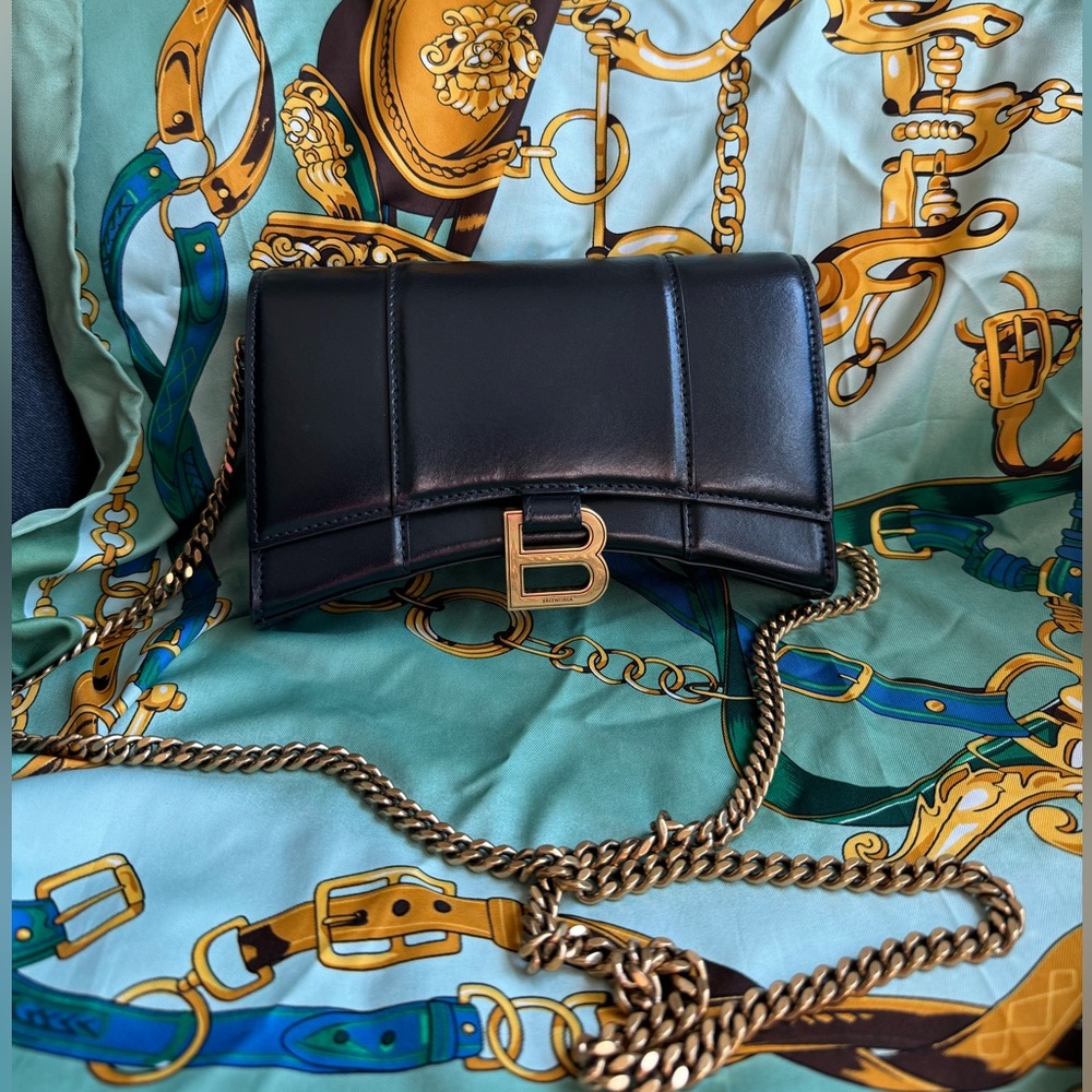 Authentic Balenciaga Hourglass Wallet on chain